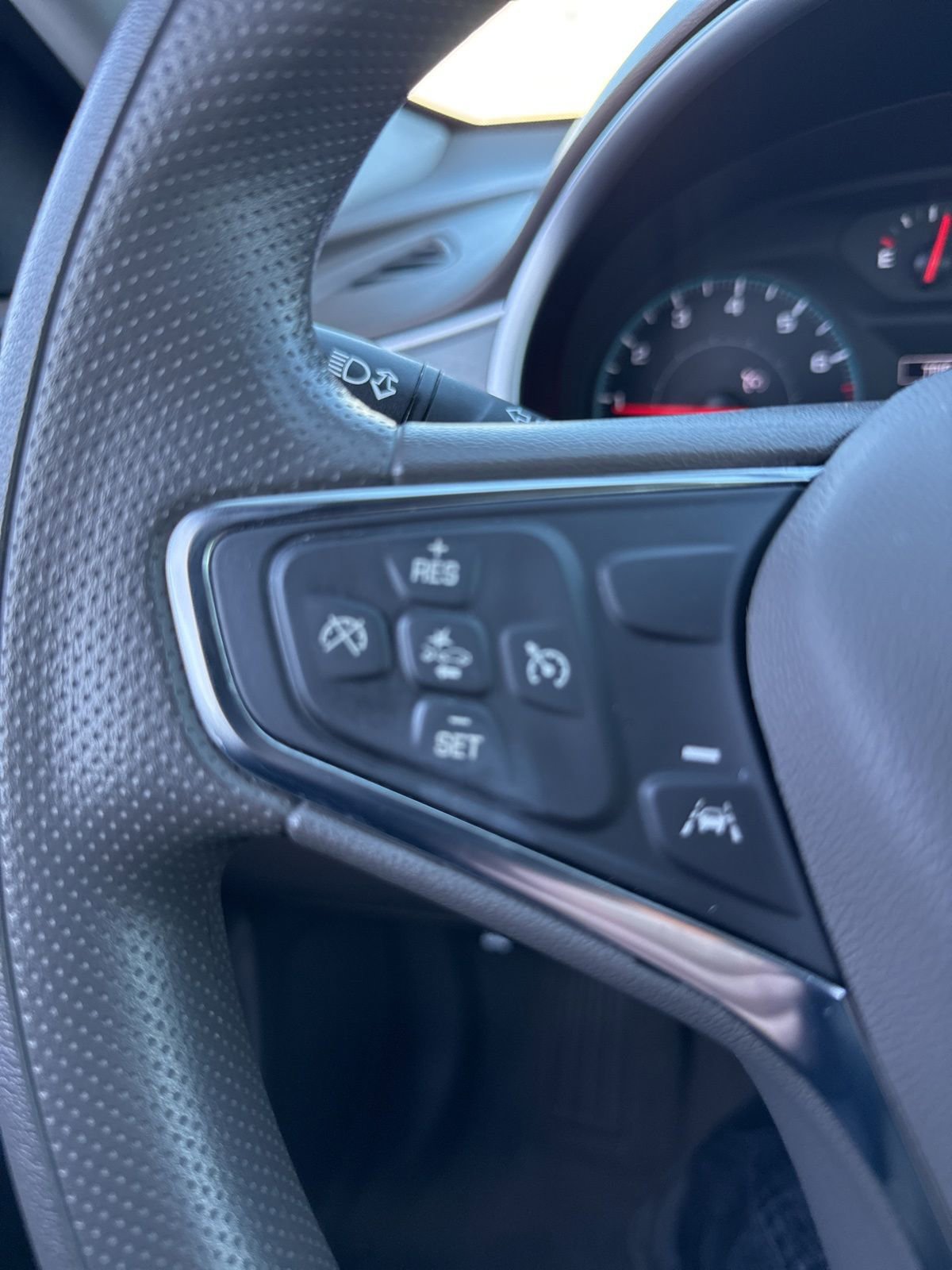 Used 2024 Chevrolet Malibu LT image 12