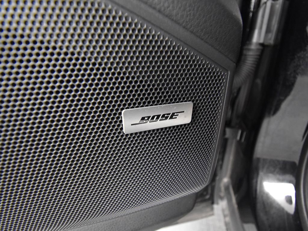 Used 2024 Porsche Cayenne Coupe image 27