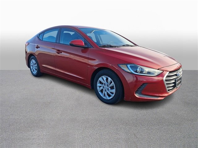 Used 2017 Hyundai Elantra SE image 3