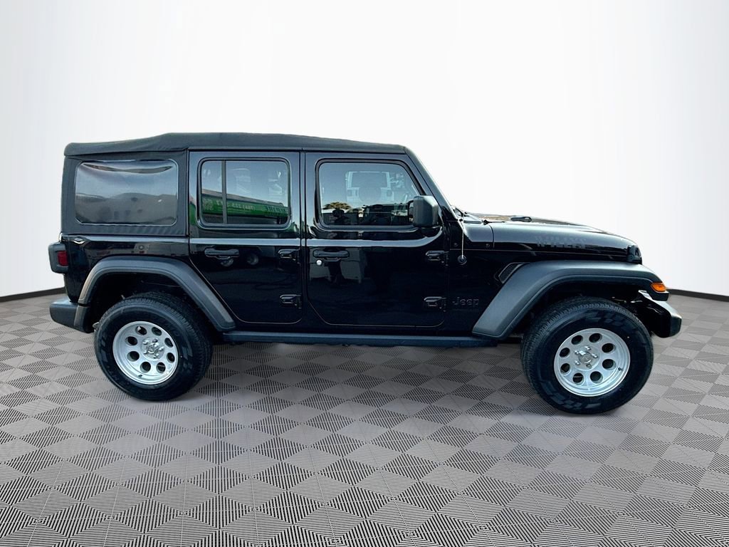 Used 2021 Jeep Wrangler Unlimited Willys image 5