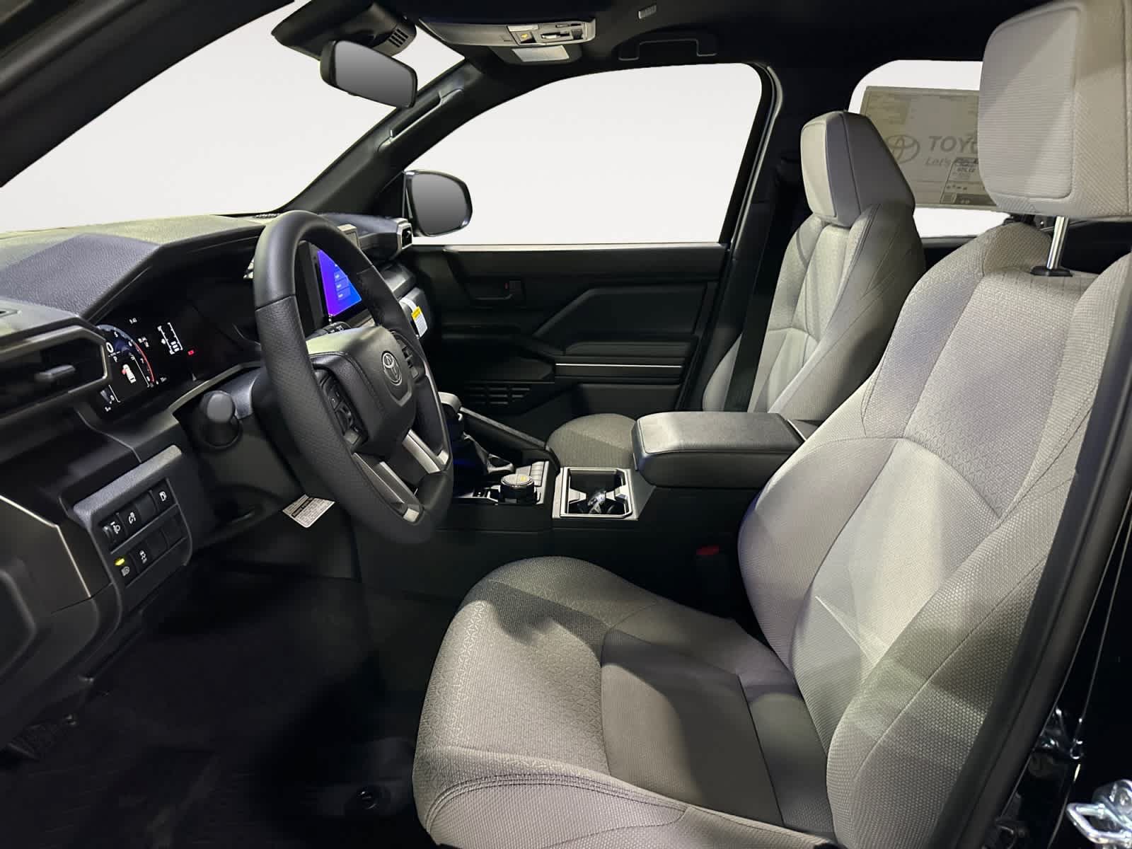 New 2026 Toyota 4Runner SR5 AWD/4WD image 11