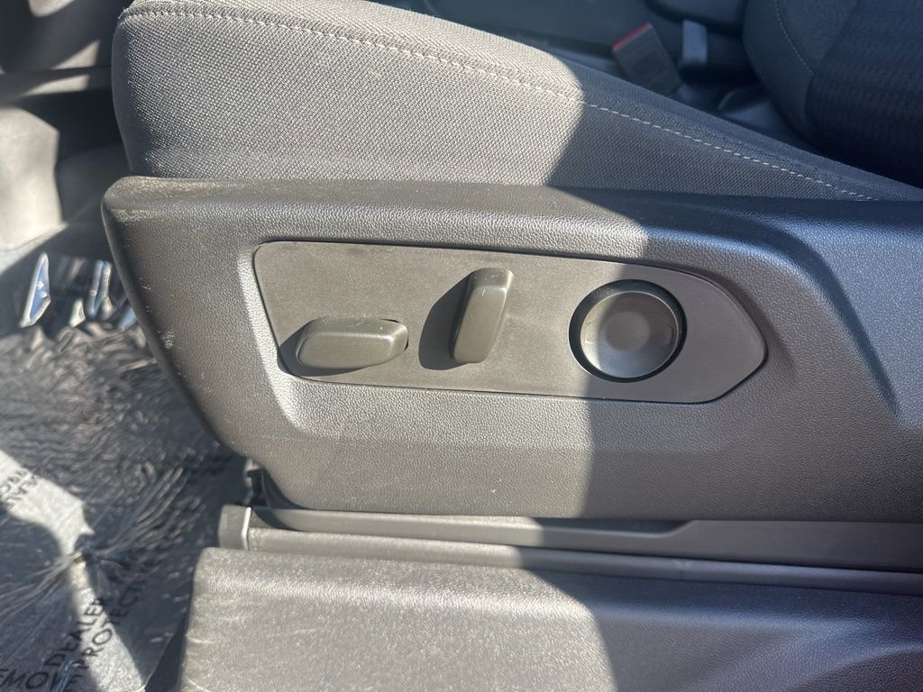 Used 2022 Chevrolet Silverado 1500 RST image 13