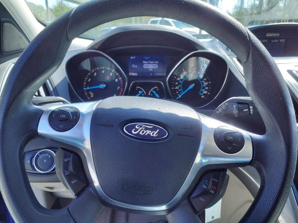 Used 2013 Ford Escape SE FWD image 16