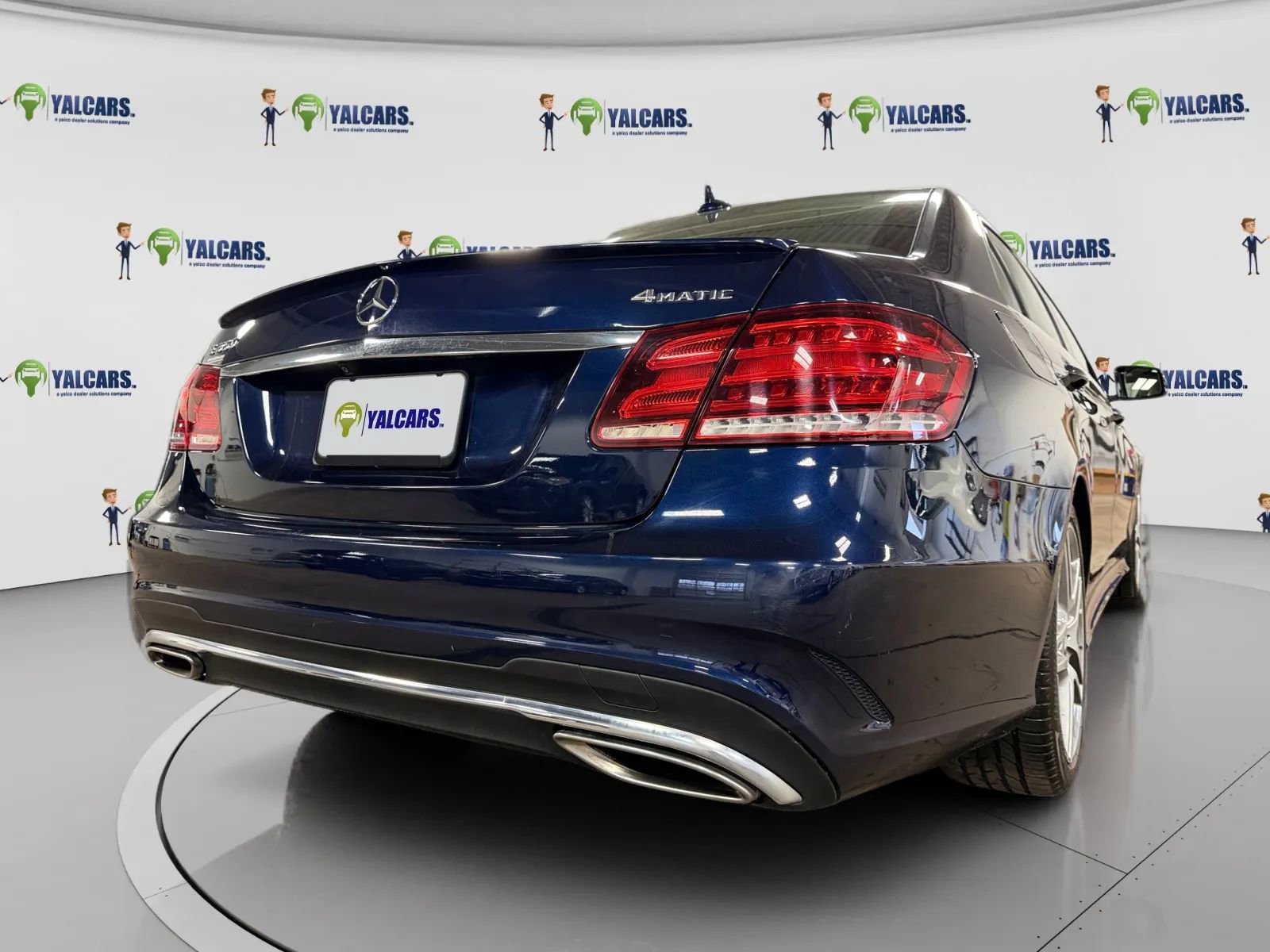 Used 2015 Mercedes-Benz E 350 E 350 4MATIC Sedan 4D w/ Premium 1 Package image 10