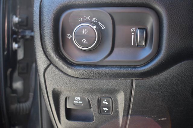 Used 2020 RAM 1500 Big Horn image 24