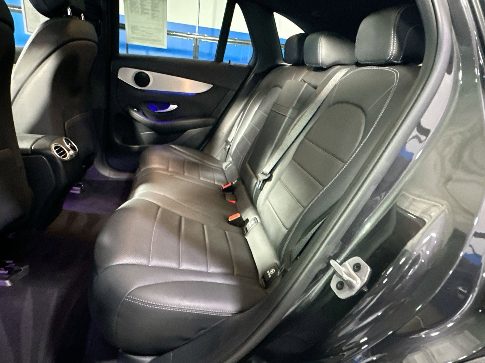 Used 2022 Mercedes-Benz GLC 300 4MATIC image 33