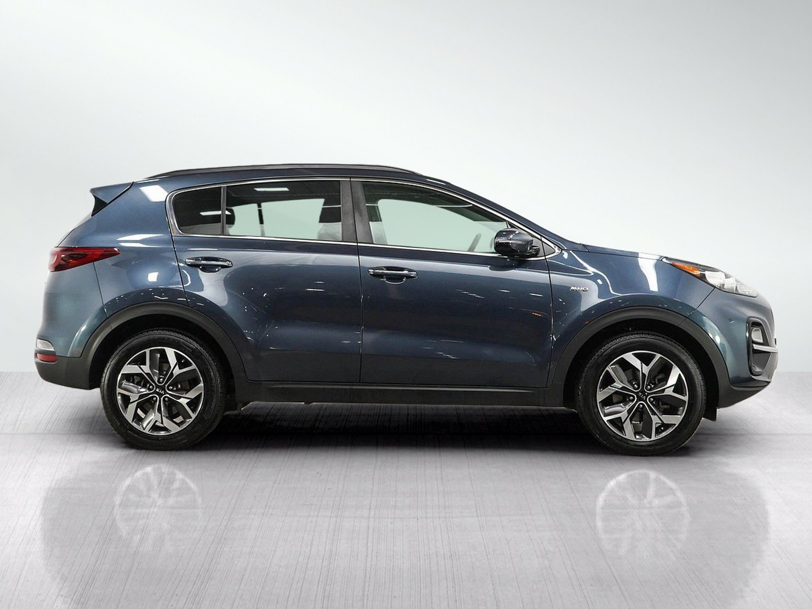 Used 2020 Kia Sportage EX w/ Option Group 15 AWD/4WD image 6
