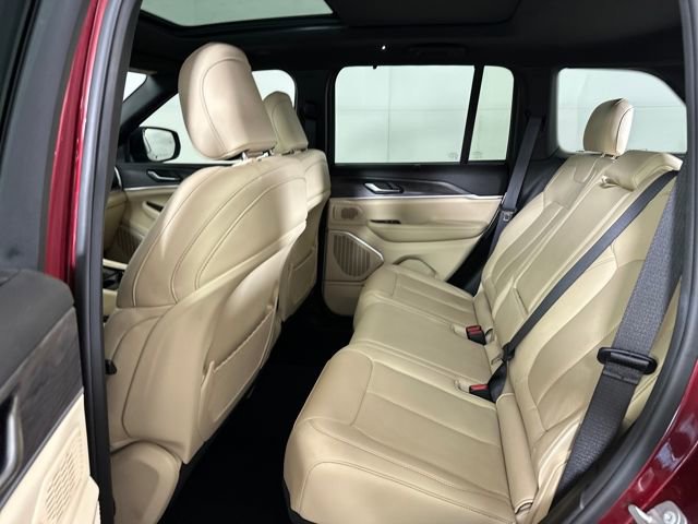 Used 2022 Jeep Grand Cherokee Limited 4xe w/ Luxury Tech Group II image 25