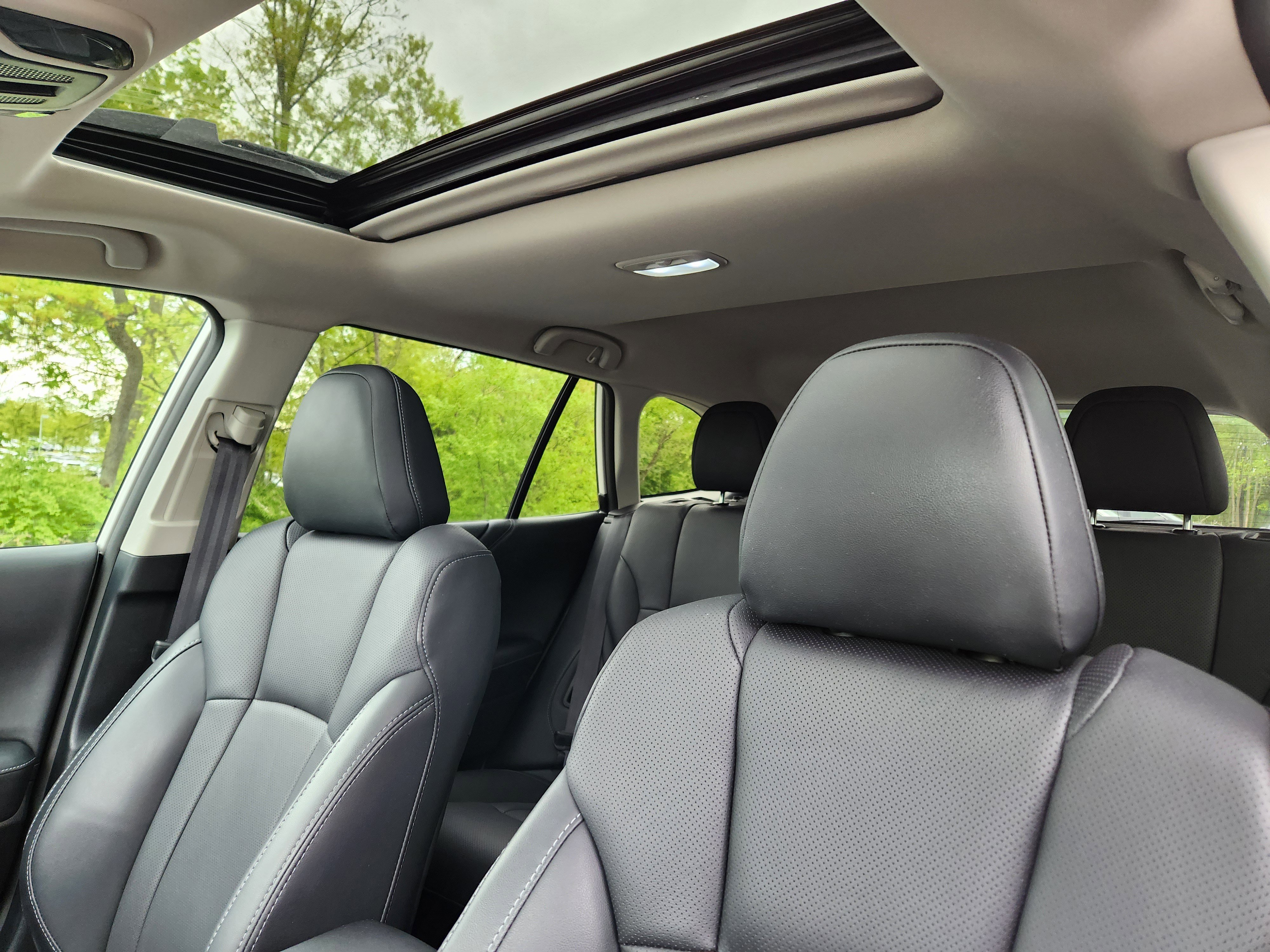 Certified 2023 Subaru Outback Limited AWD/4WD image 12