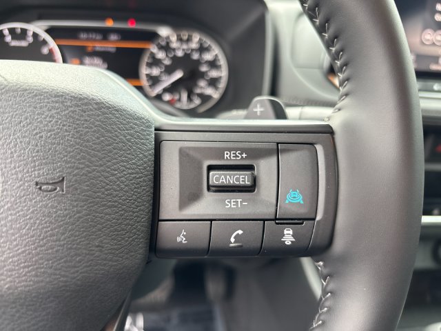 Certified 2025 Nissan Rogue SV AWD/4WD image 27