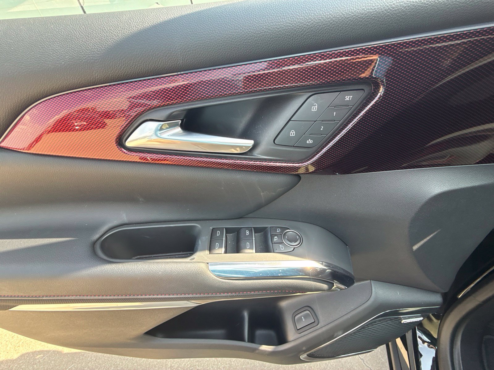 Used 2026 Chevrolet Traverse RS FWD image 13