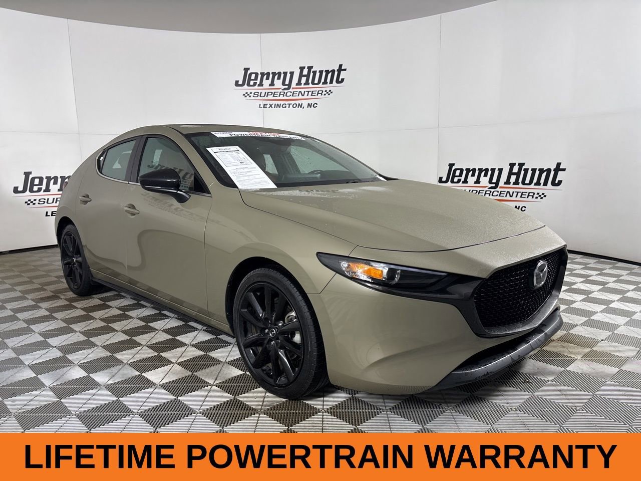 Used 2024 MAZDA MAZDA3 s image 4