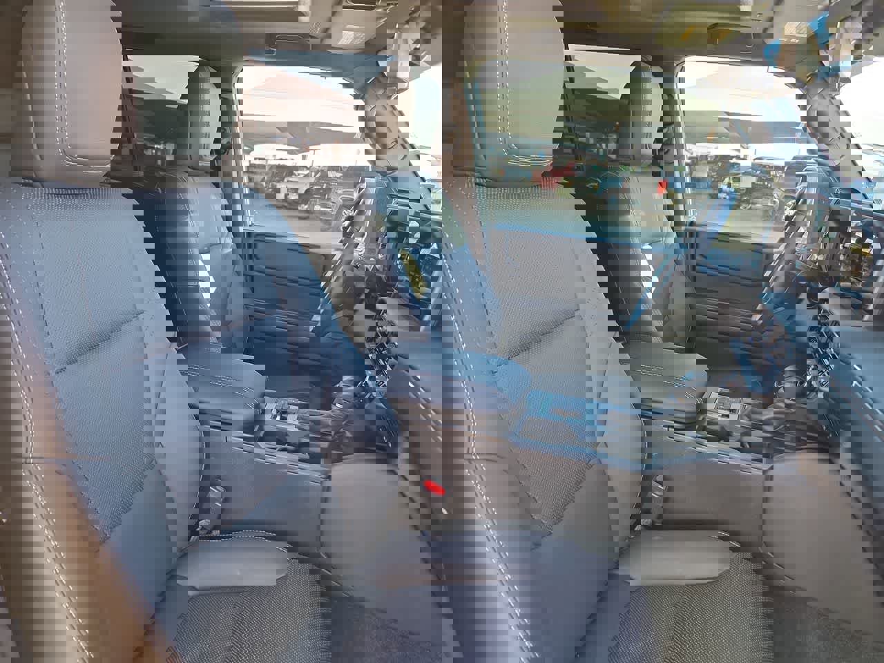 Used 2025 Toyota Land Cruiser image 18