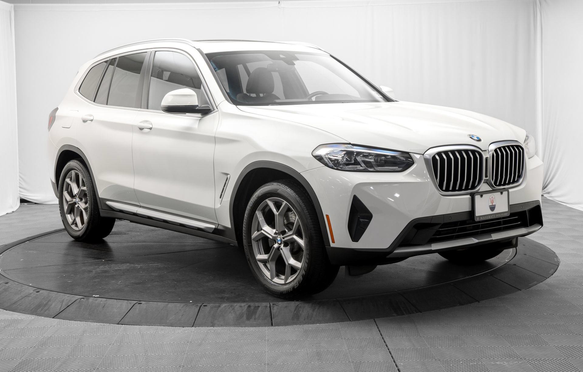 Used 2022 BMW X3 xDrive30i AWD/4WD image 9