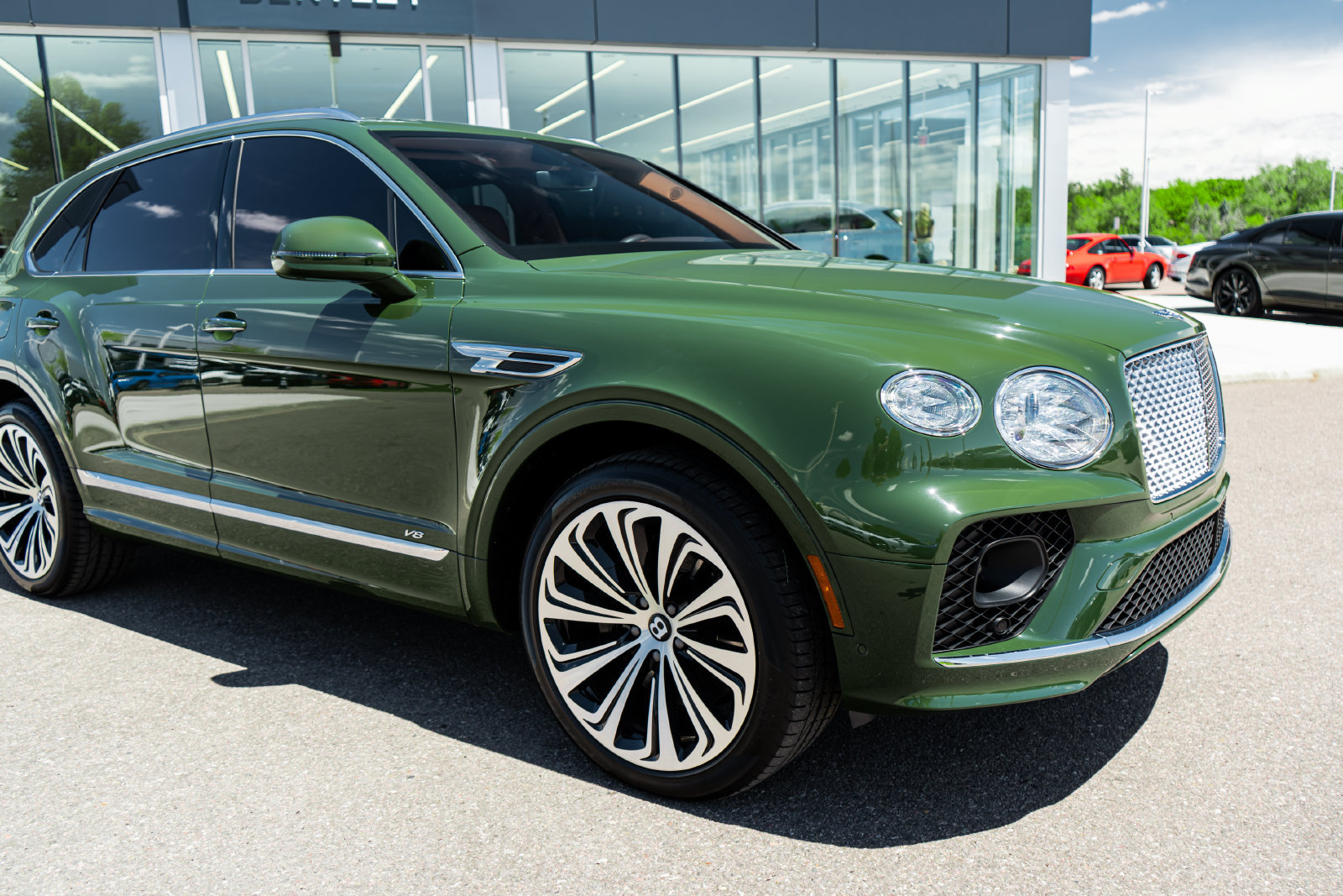 Certified 2022 Bentley Bentayga AWD/4WD image 19