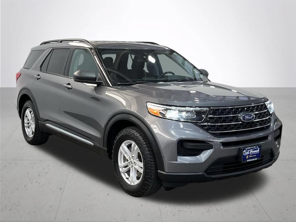 Used 2022 Ford Explorer XLT AWD/4WD image 8