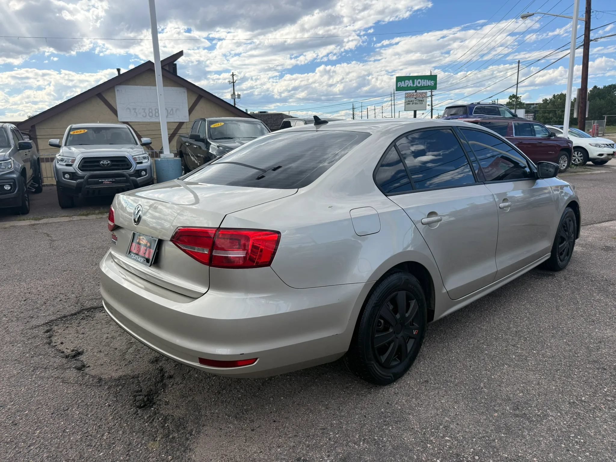 Used 2015 Volkswagen Jetta S FWD image 6