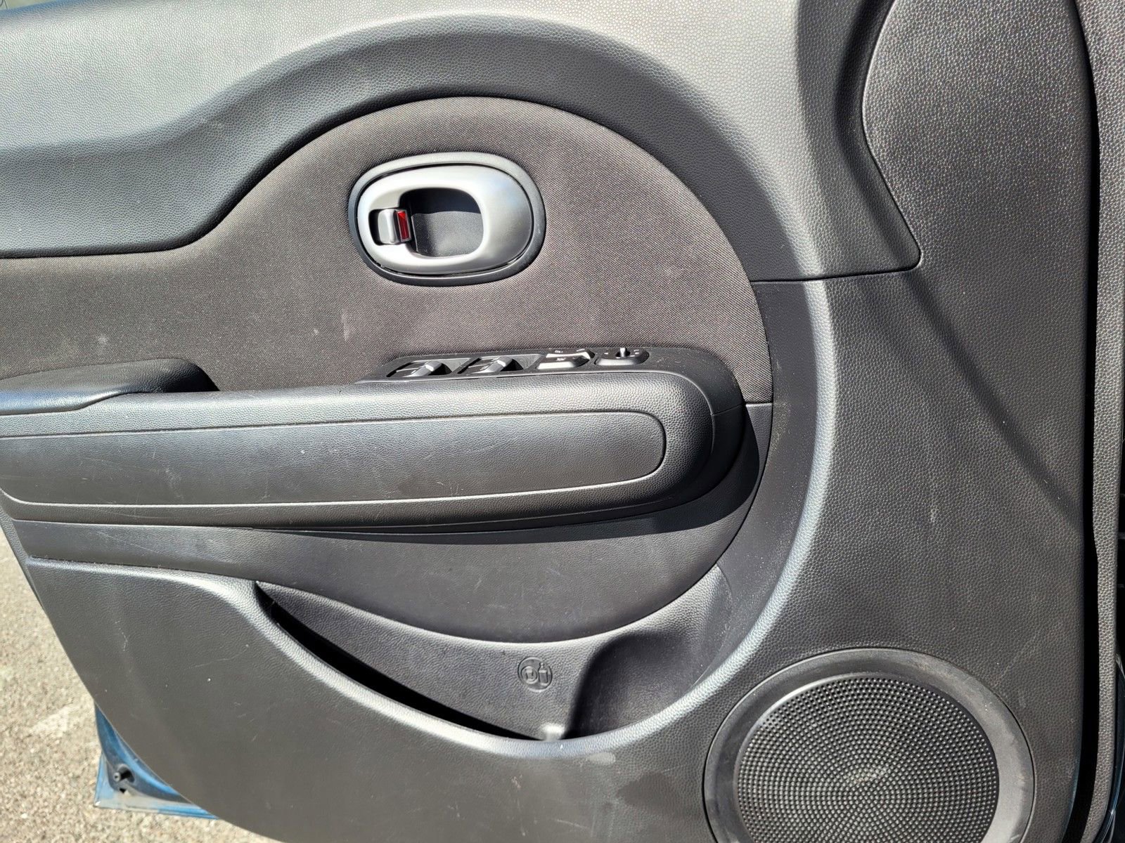 Used 2018 Kia Soul + FWD image 21