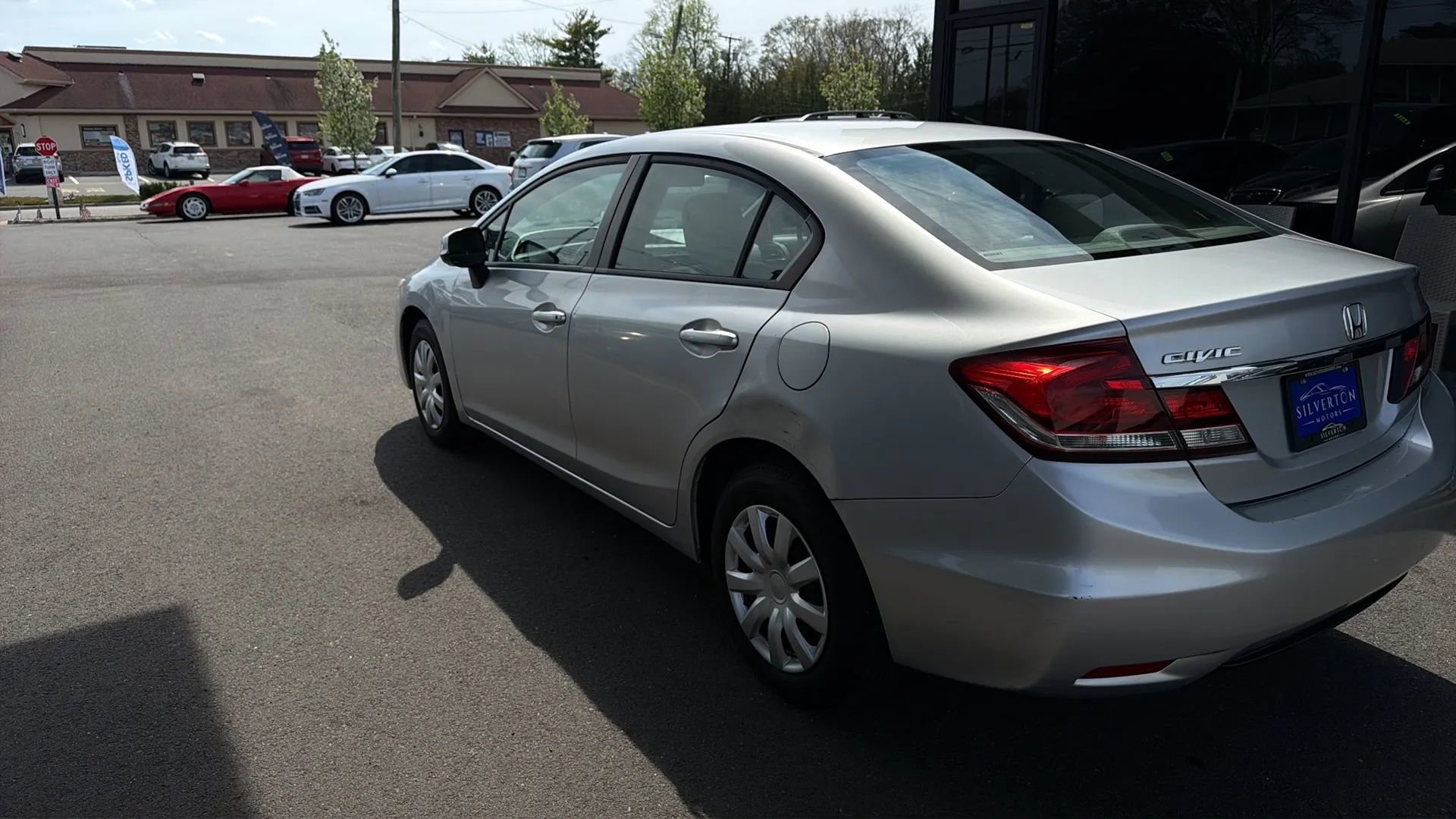 Used 2013 Honda Civic LX image 2