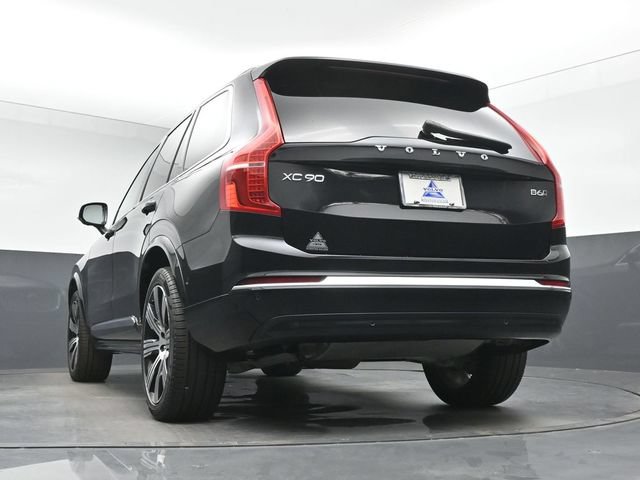 Used 2023 Volvo XC90 B6 Ultimate w/ Protection Package Premier AWD/4WD image 38