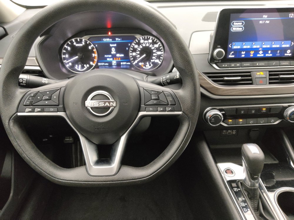 Used 2024 Nissan Altima 2.5 SV image 22