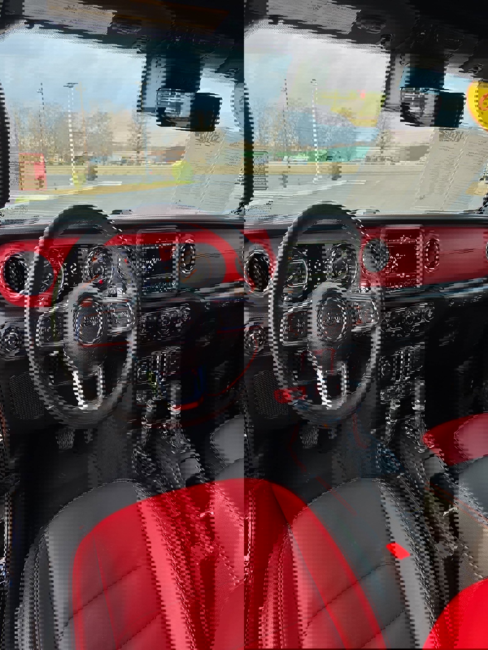 Used 2023 Jeep Wrangler Unlimited Rubicon 392 image 27