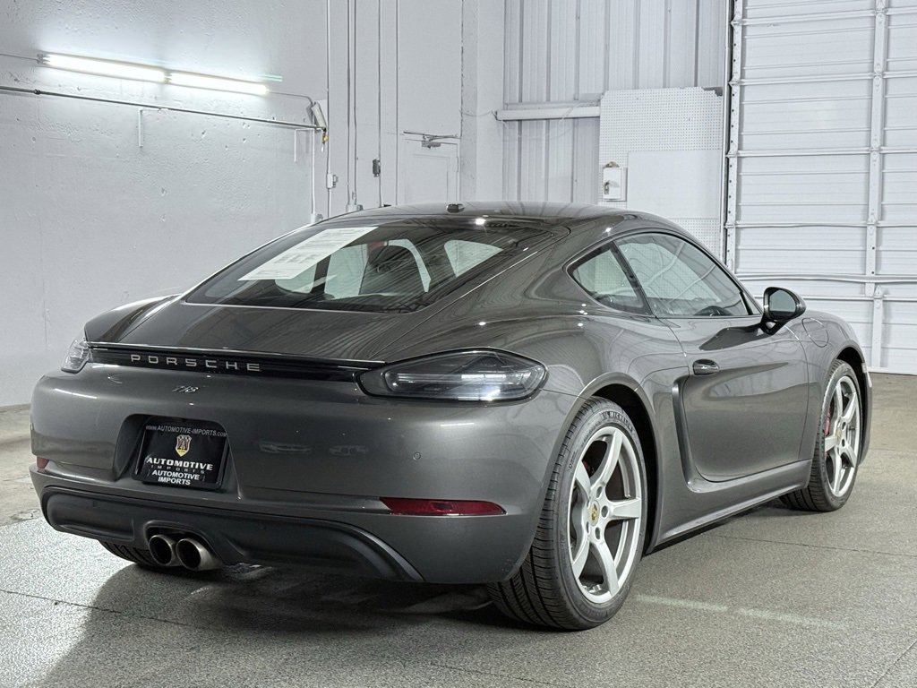 Used 2018 Porsche 718 Cayman S w/ Sport Chrono Package image 10
