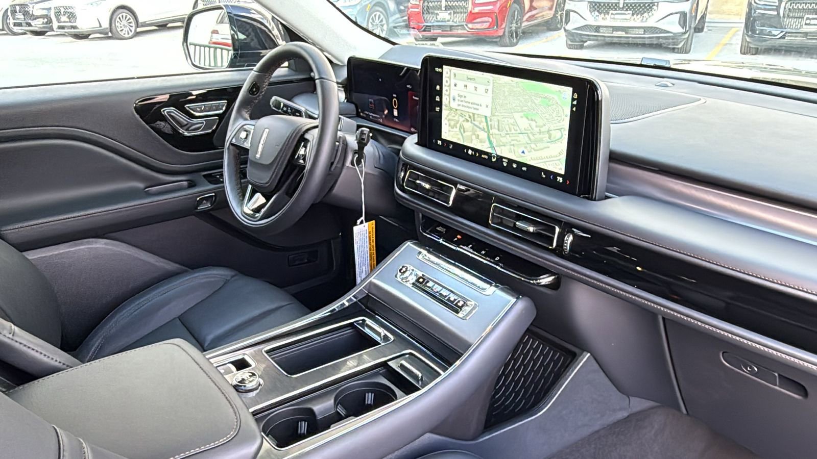 New 2026 Lincoln Aviator AWD image 7