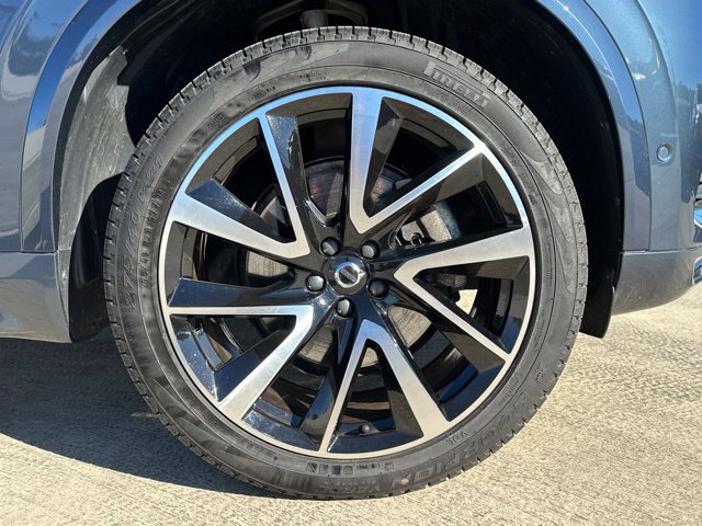 Certified 2023 Volvo XC90 B6 Plus w/ Protection Package Premier AWD/4WD image 11