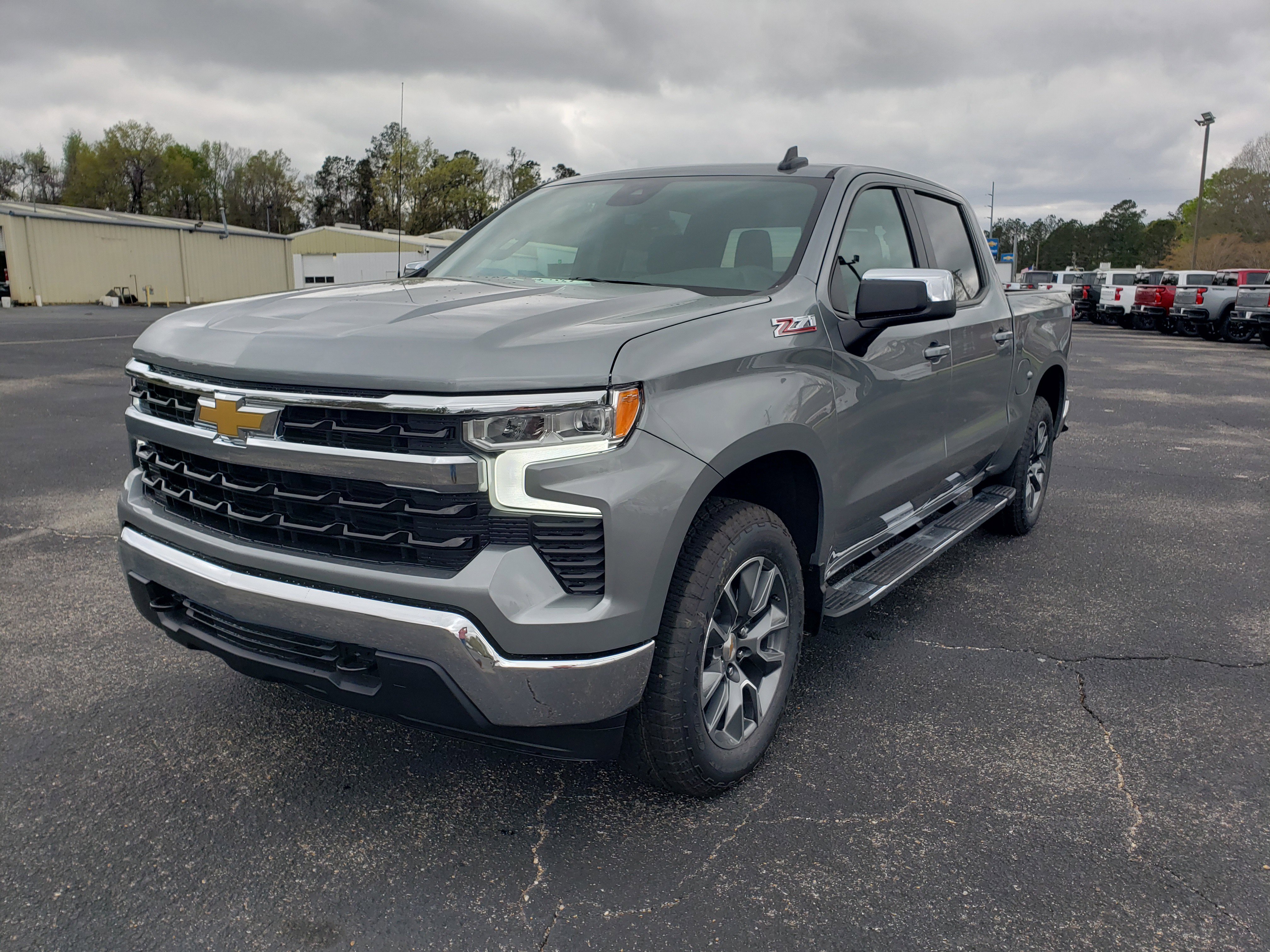 New 2026 Chevrolet Silverado 1500 LT image 2