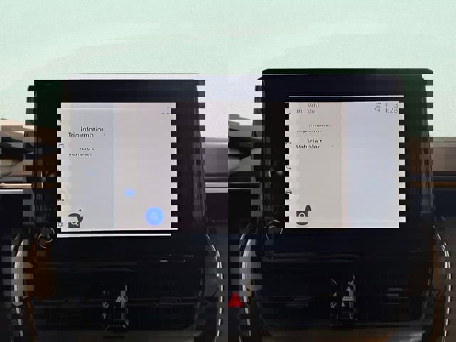 Used 2024 Toyota Corolla LE image 19