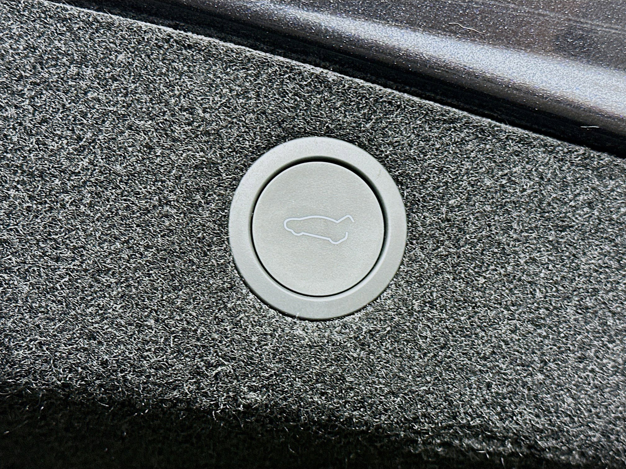 Used 2024 Tesla Model 3 image 29