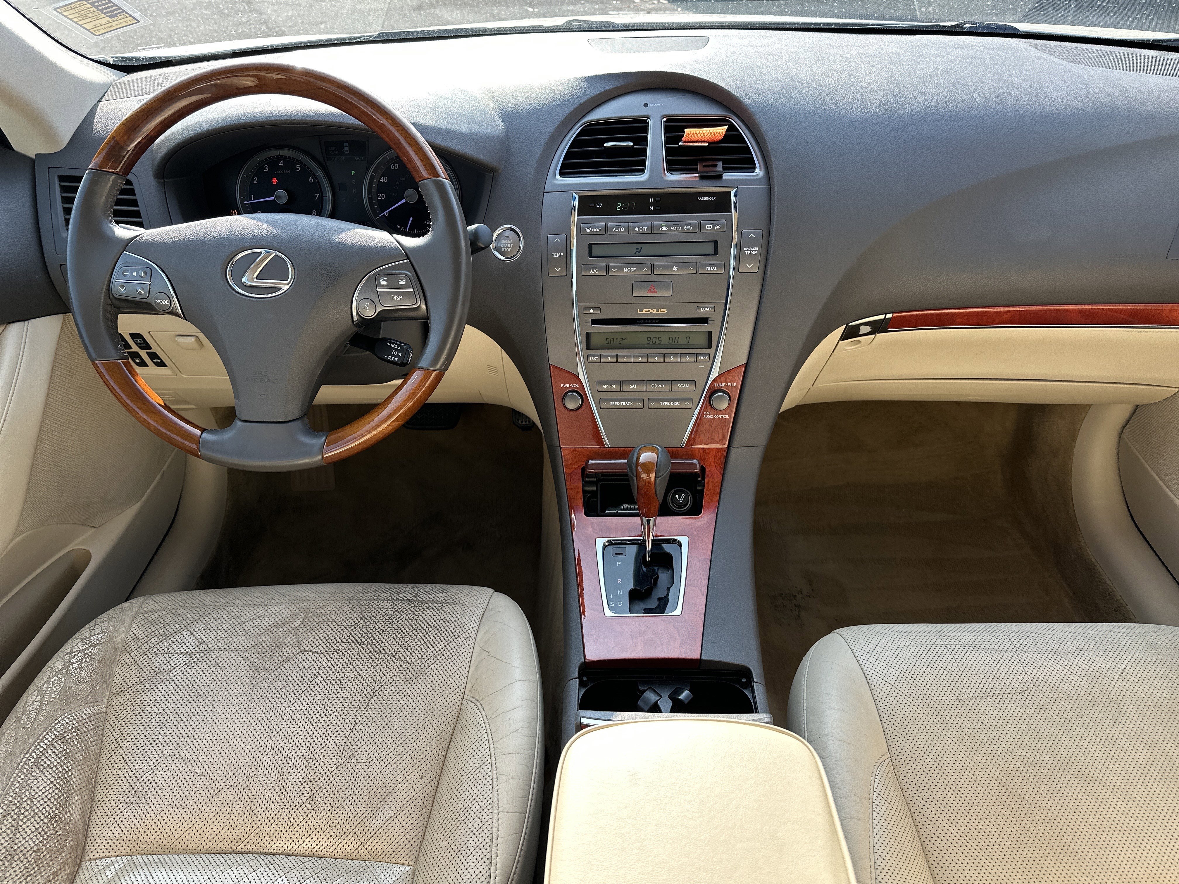Used 2011 Lexus ES 350 image 23
