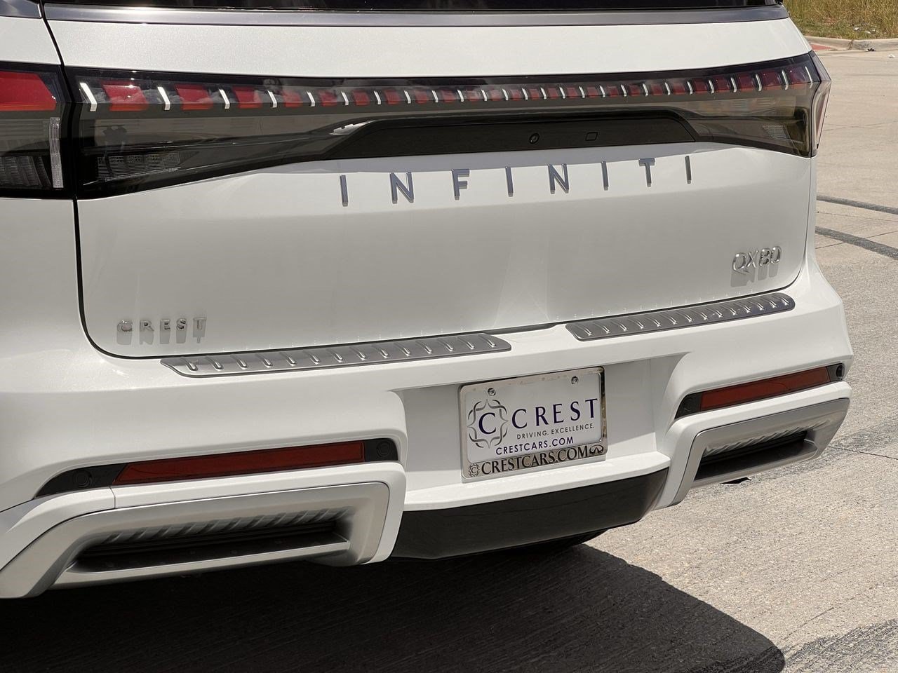 New 2027 INFINITI QX80 Luxe RWD image 6