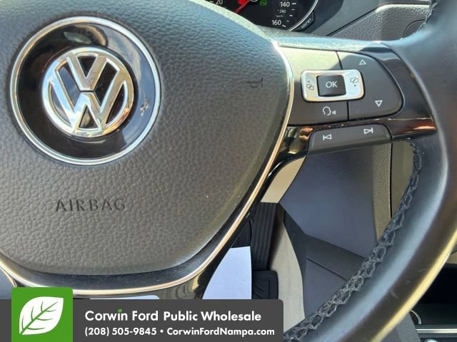 Used 2015 Volkswagen Jetta SE FWD image 17