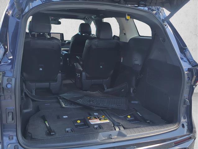 Used 2022 Toyota Sienna XSE FWD image 26