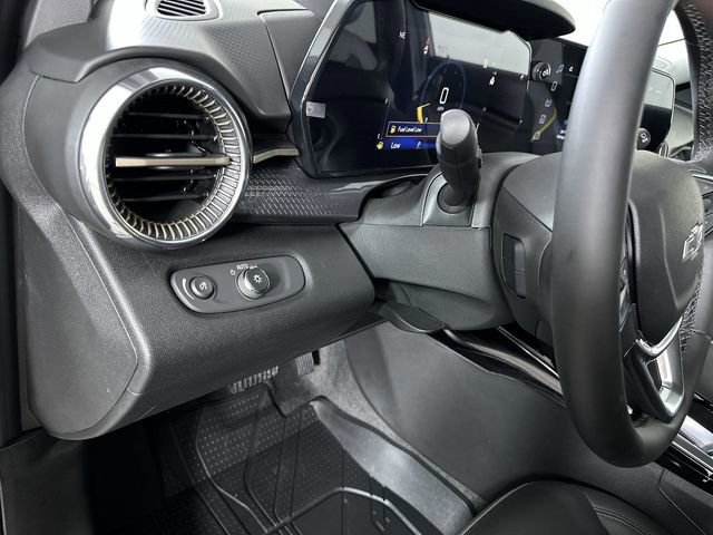 New 2026 Chevrolet Trax ACTIV w/ Driver Confidence Package FWD image 19