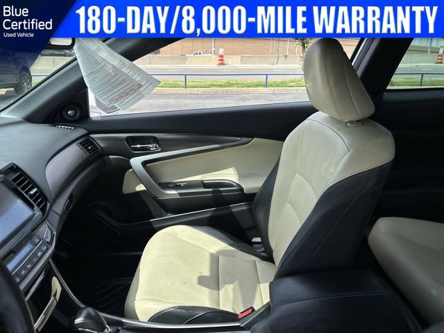 Used 2017 Honda Accord Touring image 14