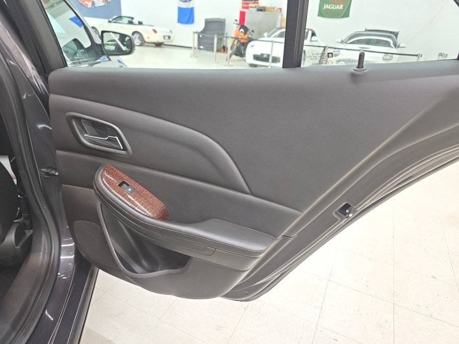 Used 2013 Chevrolet Malibu LTZ FWD image 14