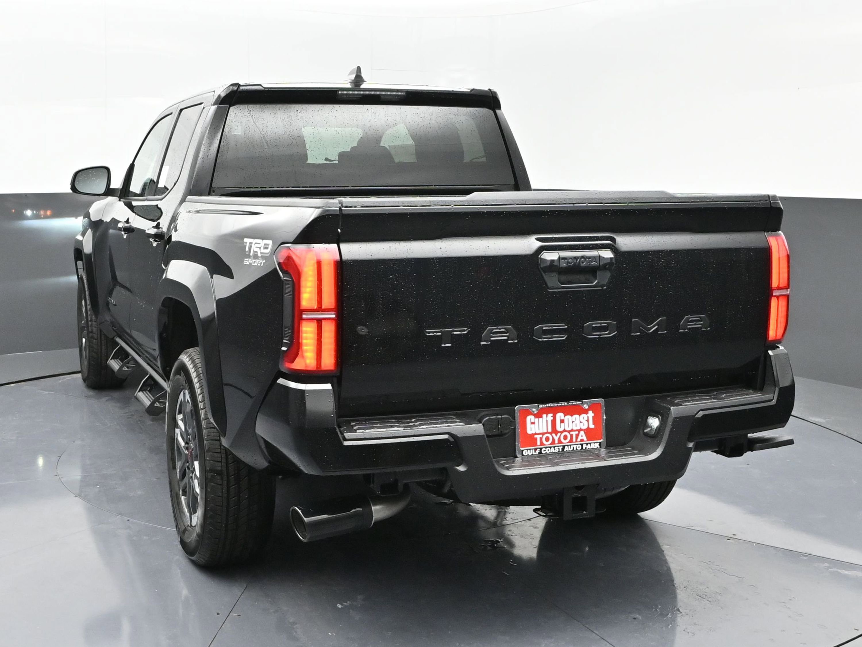 Certified 2025 Toyota Tacoma TRD Sport image 4