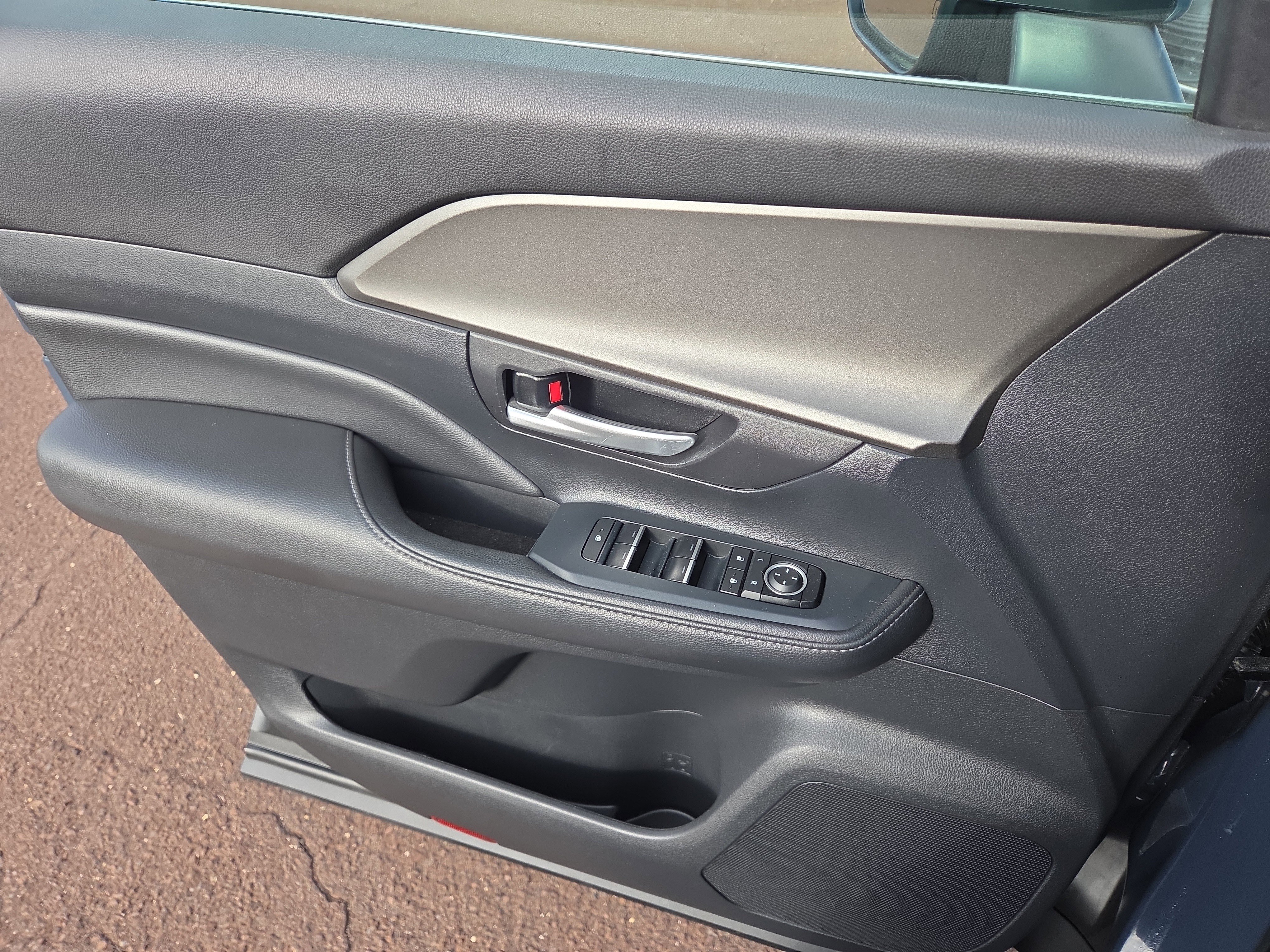 Certified 2024 Toyota Grand Highlander AWD image 14