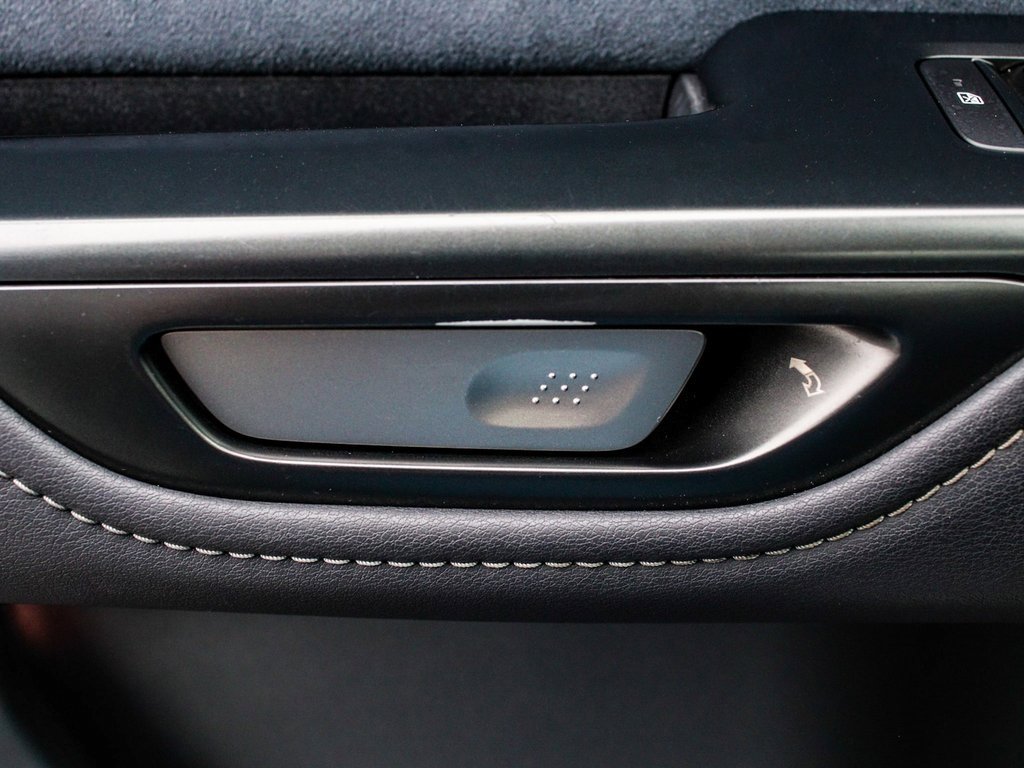 Used 2023 Lexus RZ 450e Premium w/ Accessory Package (Z1) image 9