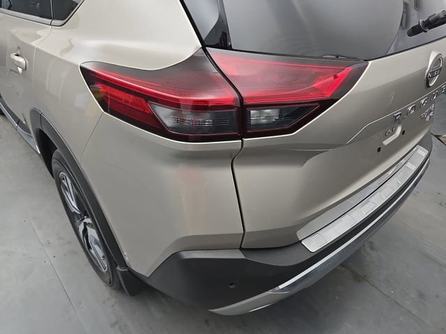 Used 2023 Nissan Rogue Platinum w/ Platinum Premium Package AWD/4WD image 18