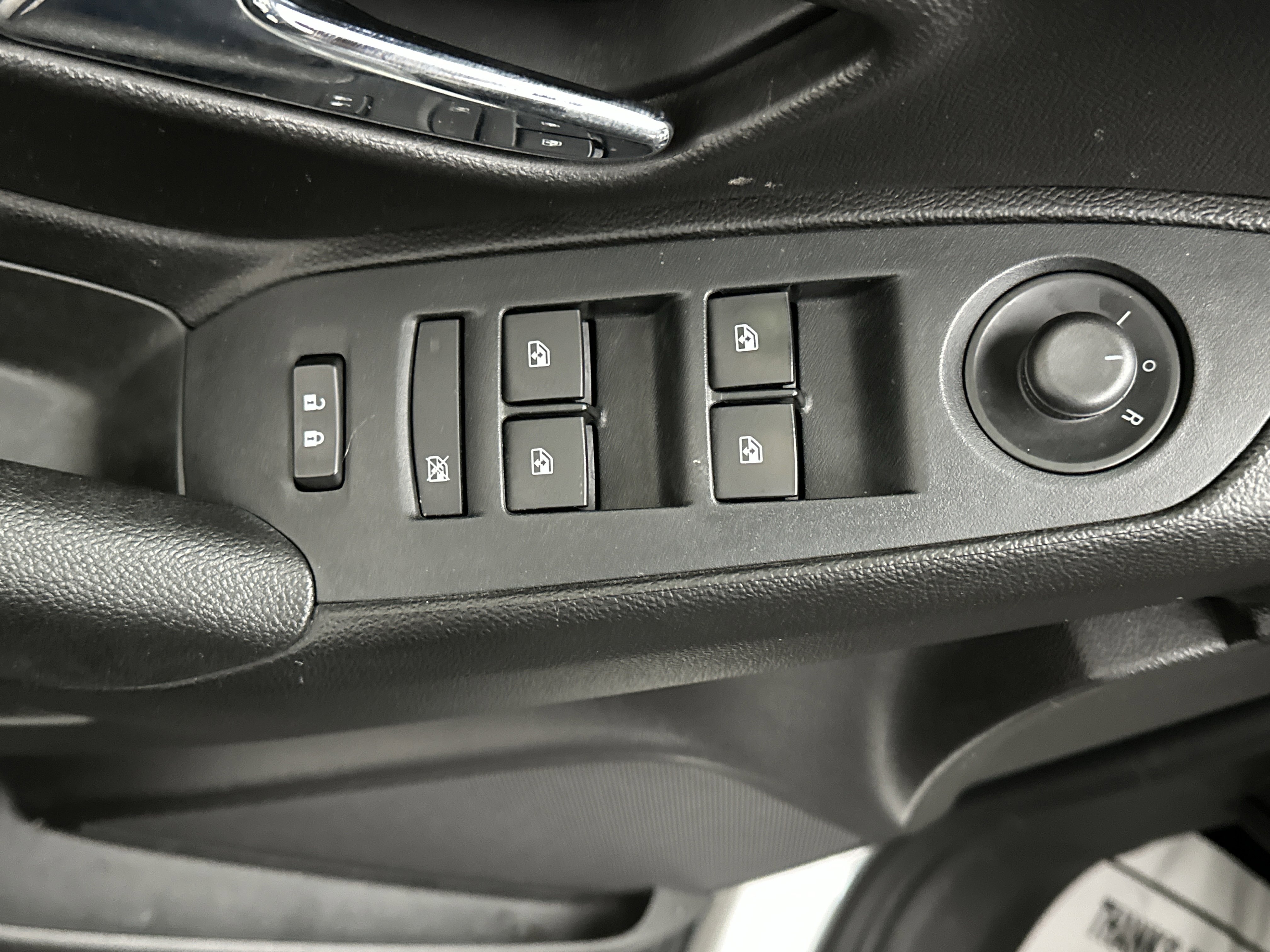 Used 2018 Chevrolet Trax LS w/ LPO, Protection Package image 15