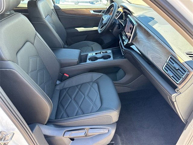 New 2026 Volkswagen Atlas SE image 18