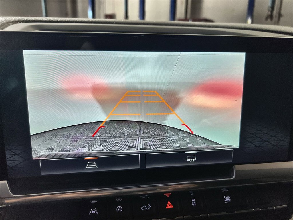 Used 2024 GMC Sierra 1500 SLE image 23