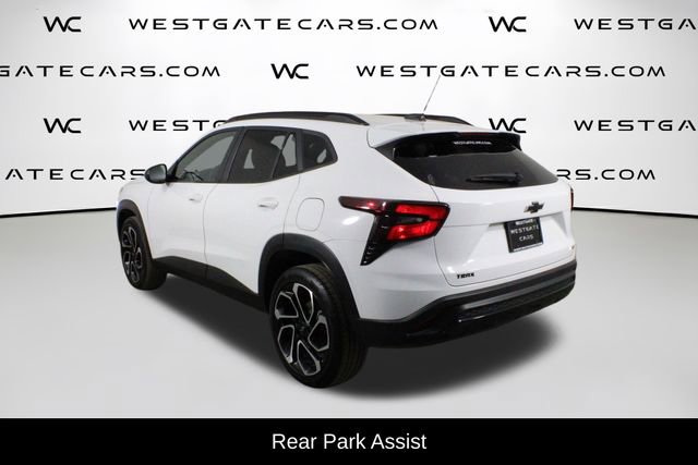 Used 2024 Chevrolet Trax RS w/ Driver Confidence Package image 5