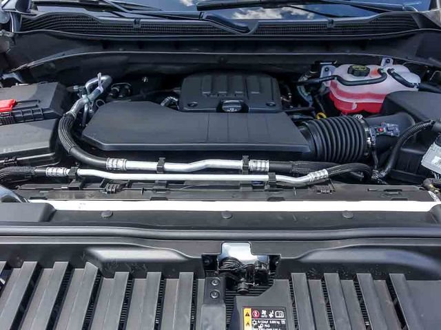New 2026 Chevrolet Silverado 1500 Custom Trail Boss w/ Turbomax Blackout Package AWD/4WD image 8