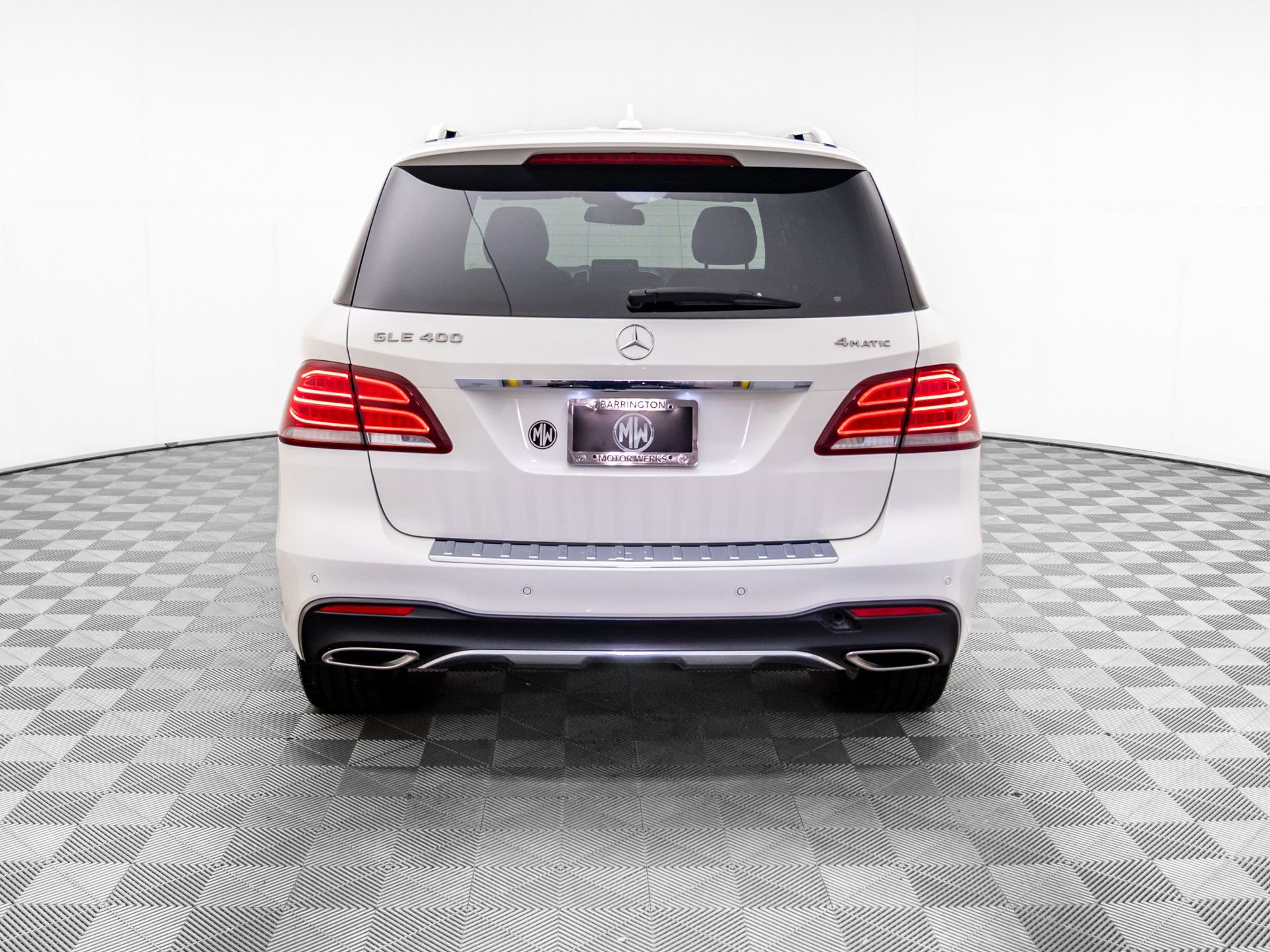 Used 2017 Mercedes-Benz GLE 400 4MATIC video 4