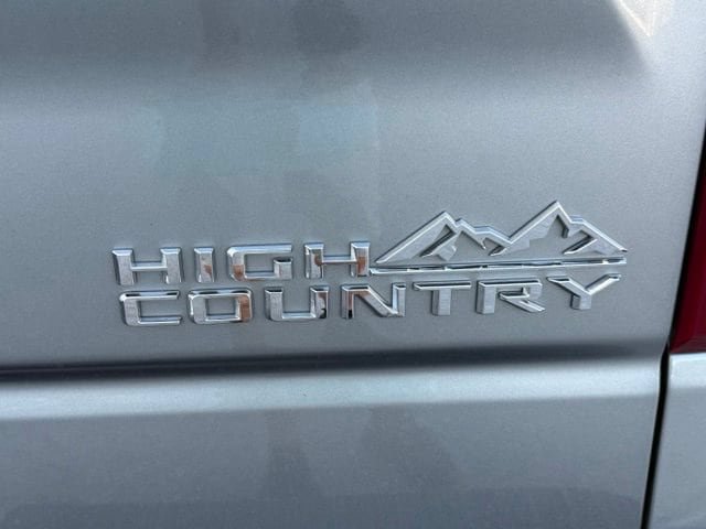 Certified 2026 Chevrolet Silverado 1500 High Country AWD/4WD image 15